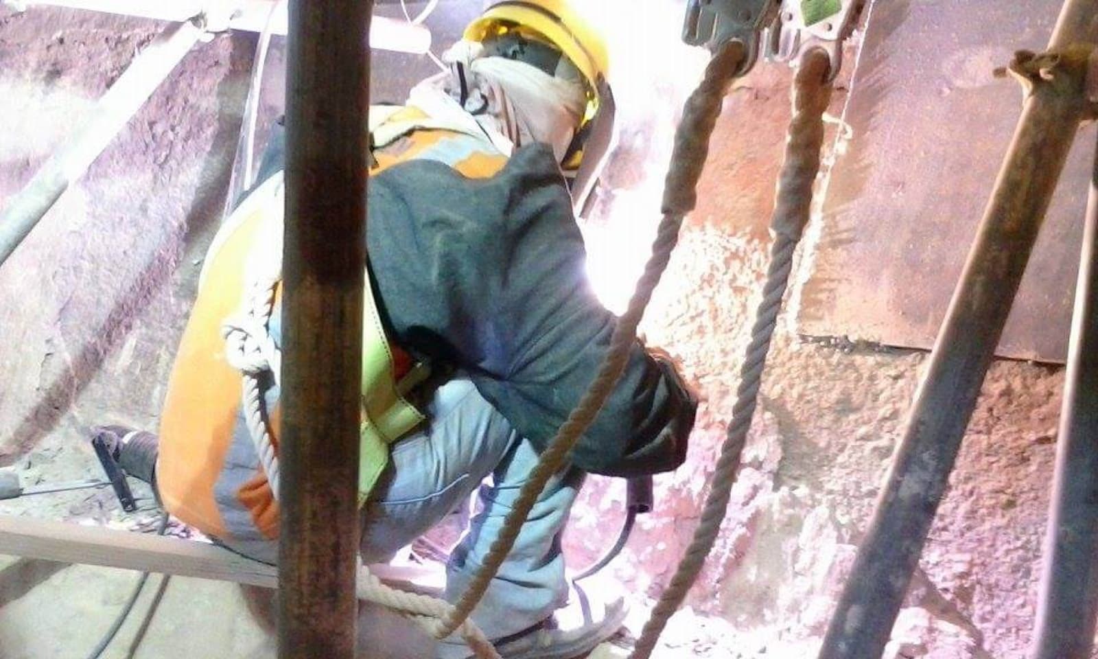 Refrachem refractory installation project photo 23